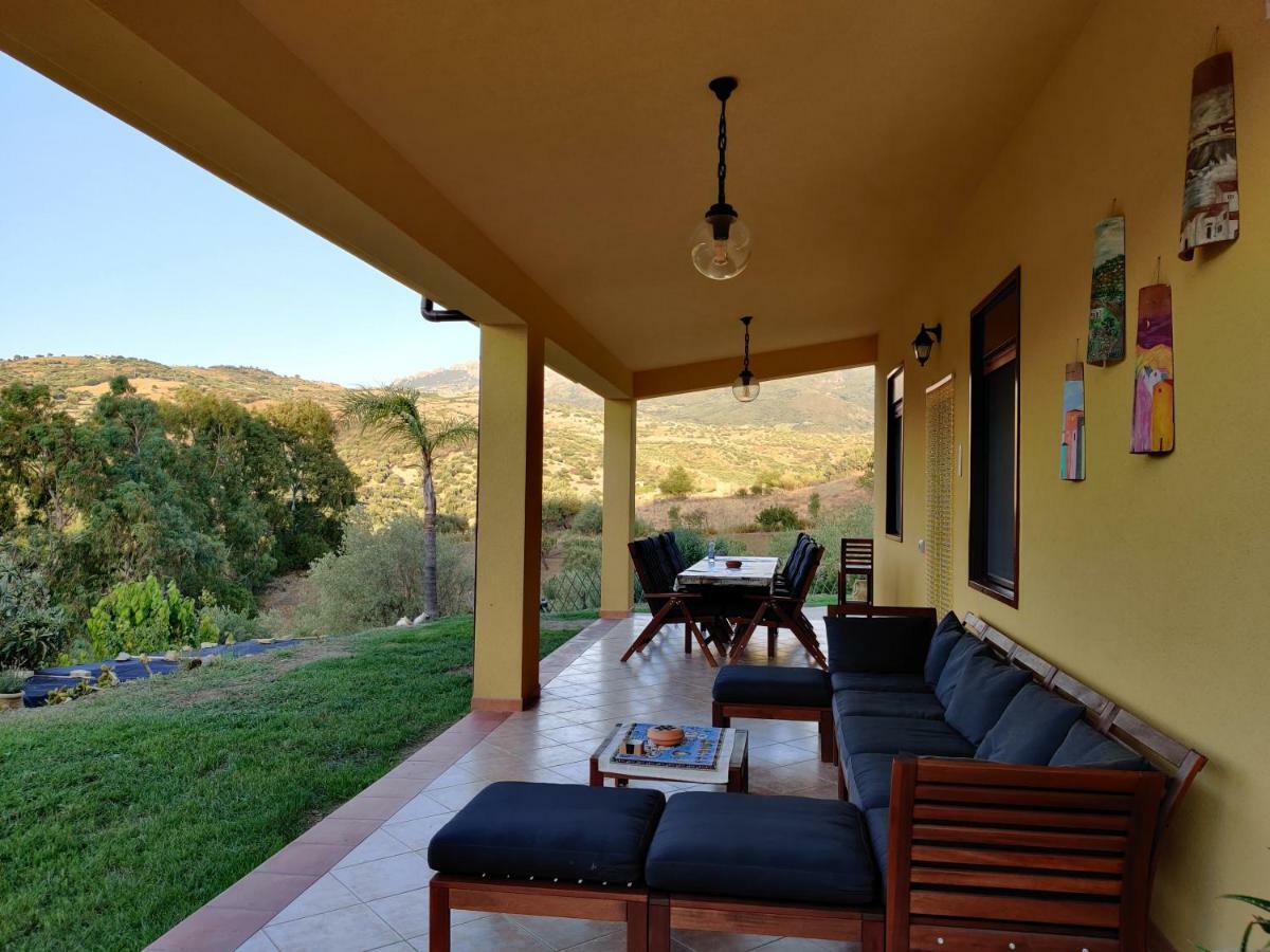 Casa Pizzido Near Cefalu Collesano Eksteriør billede